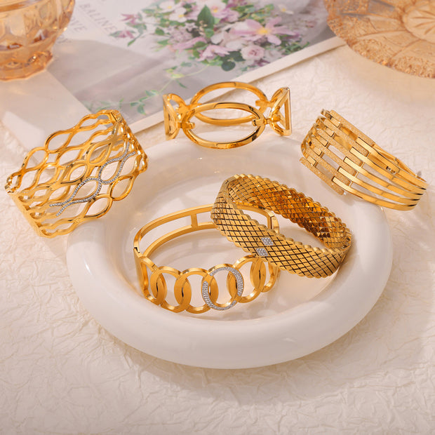 Gold-Plated Geometric Bracelet – Titanium Steel Diamond-Inspired Fashion Jewelry