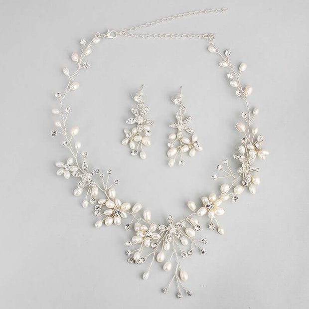 Pearl Necklace & Earrings Set