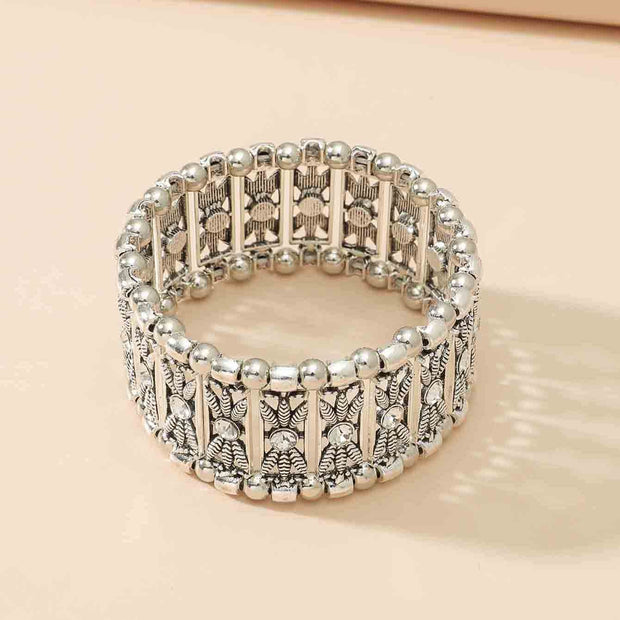 Minimalist Bracelets for Women – Trendy Everyday Fashion Accessories