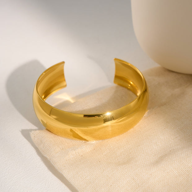 Polished Titanium Steel Bracelet – Sleek Women’s Fashion Jewelry